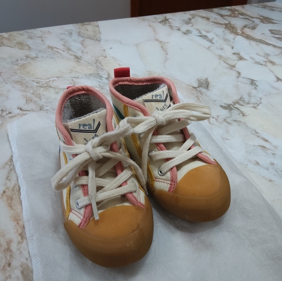 toddler shoes - Picture 4 of 7